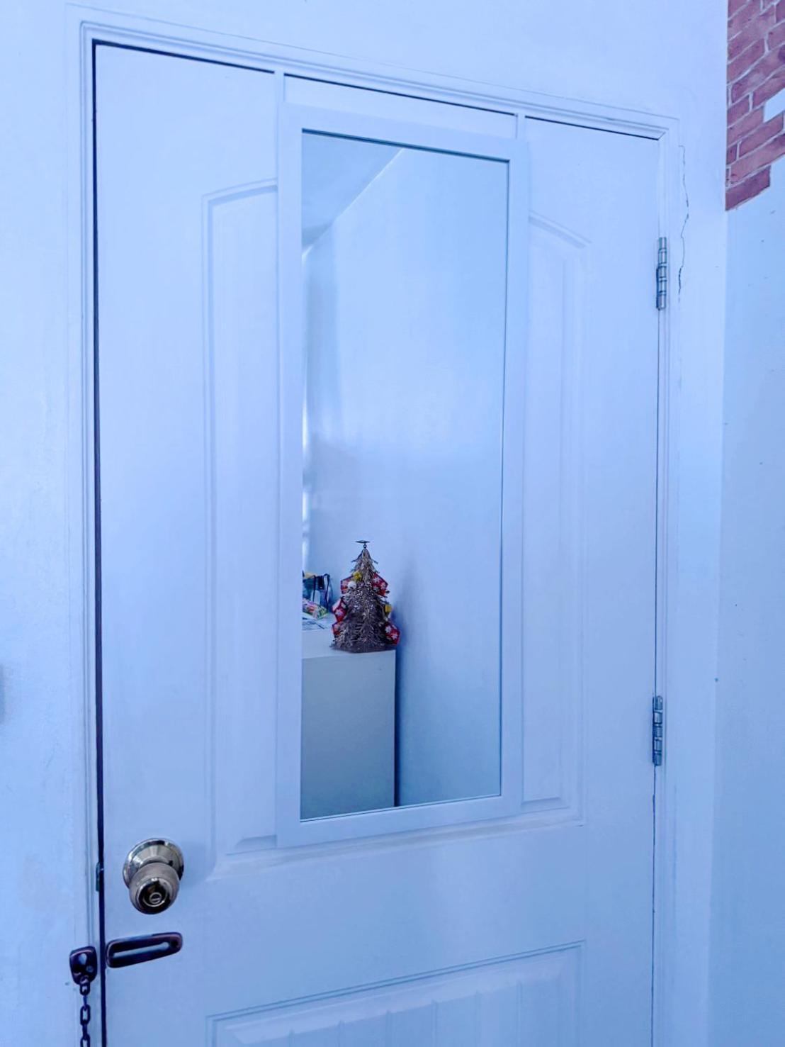 Zleepinezz Hostel Ayutthaya Bagian luar foto